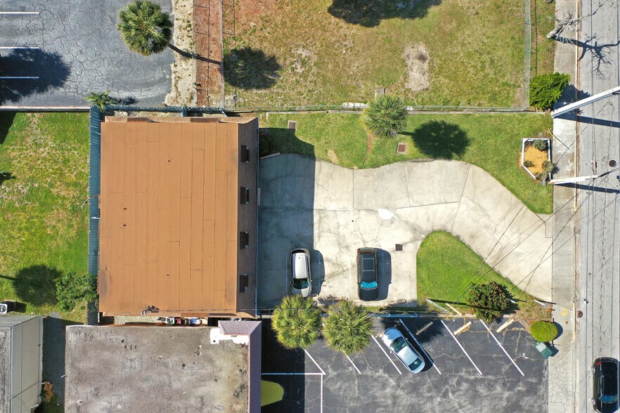 More Photos Of 162 Peninsula Dr S, Daytona Beach Medical For Sale