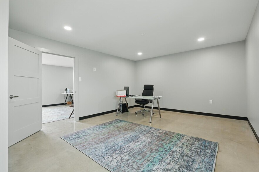 More Photos Of 1301 Vetch RD, Ferris Land For Sale