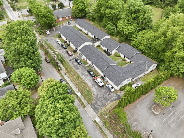 Primary Photo Of 306 N Jackson St, Salisbury Apartments For Sale