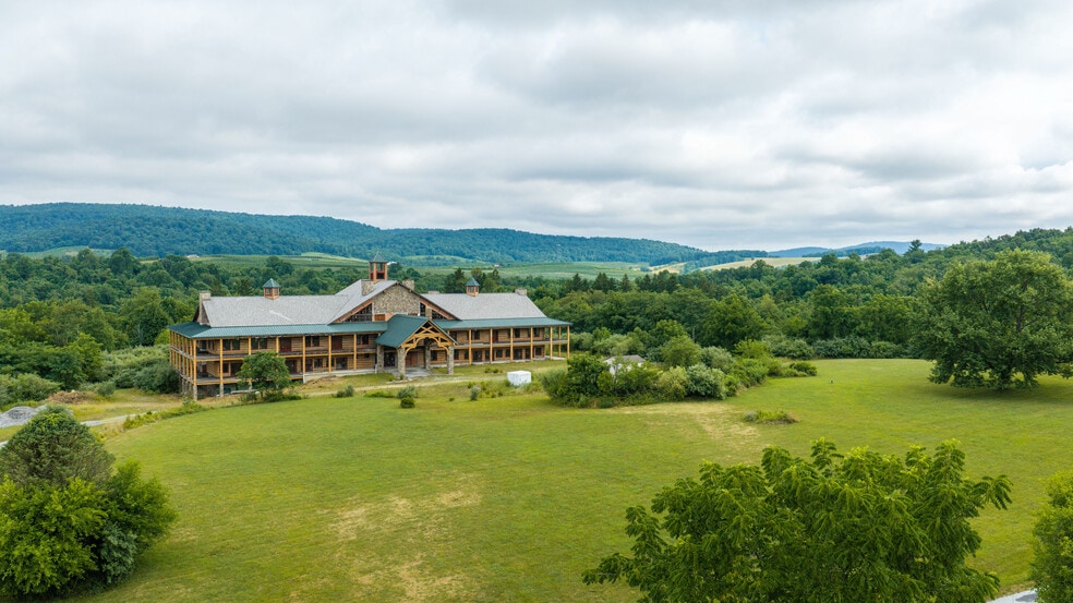 More Photos Of 1207 Flohrs Church Rd, Biglerville Hospitality For Sale