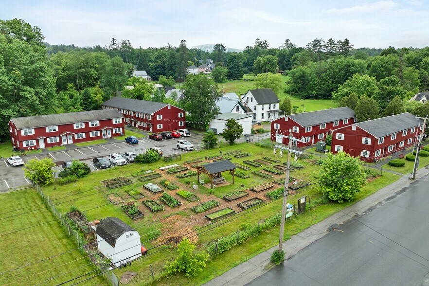 More Photos Of 4 Williams St, Lancaster Apartments For Sale