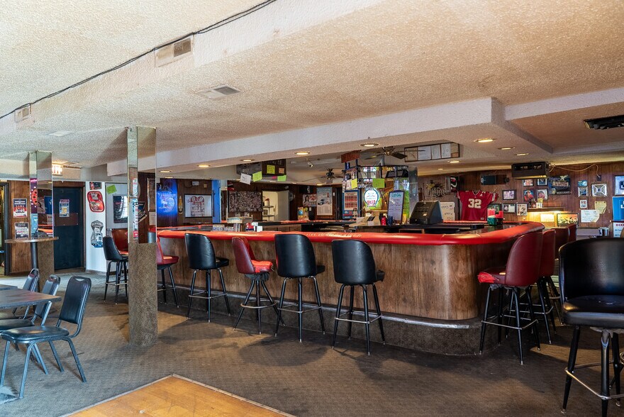 More Photos Of 3108 N Dixie Dr, Dayton Restaurant For Sale