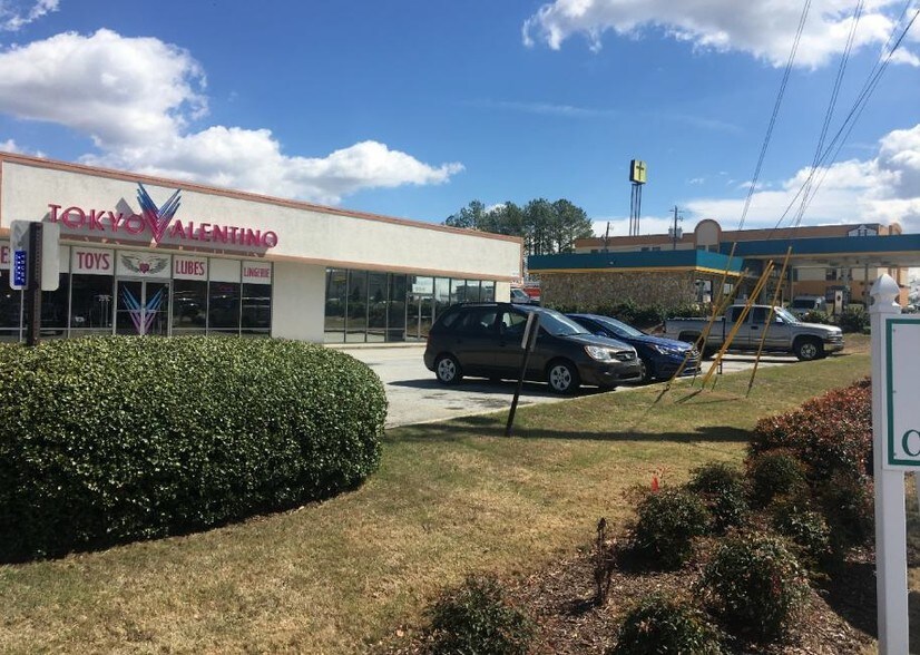 More Photos Of 1950 Pleasant Hill Rd, Duluth Unknown For Lease