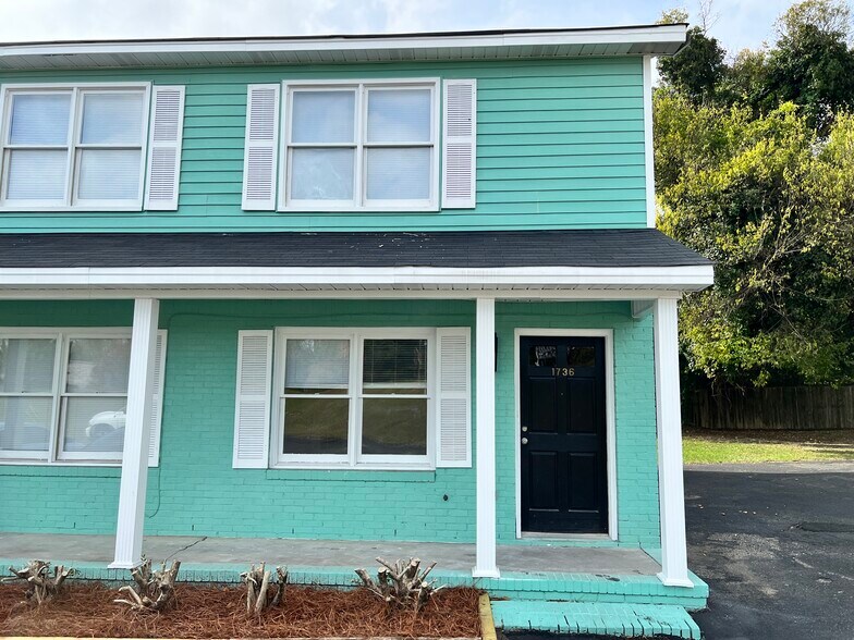 Primary Photo Of 1738 12th St, Cayce Apartments For Sale