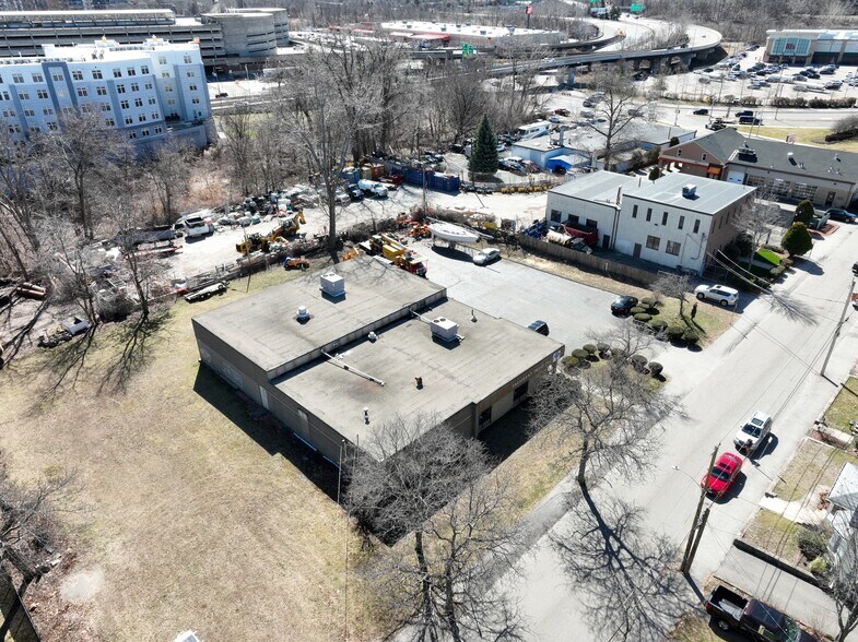 More Photos Of 90-100 Columbia St, Quincy Industrial For Sale