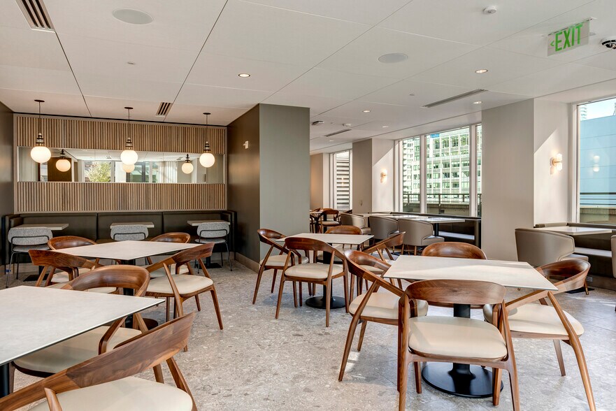 More Photos Of 1700 7th Ave, Seattle Coworking Space