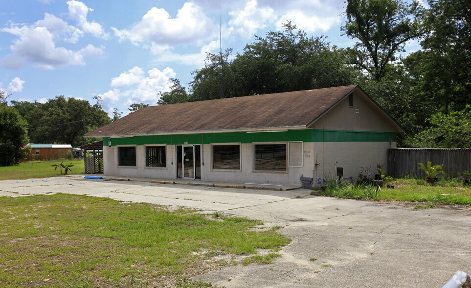 Primary Photo Of 3215 Crawfordville Hwy, Crawfordville Convenience Store For Lease