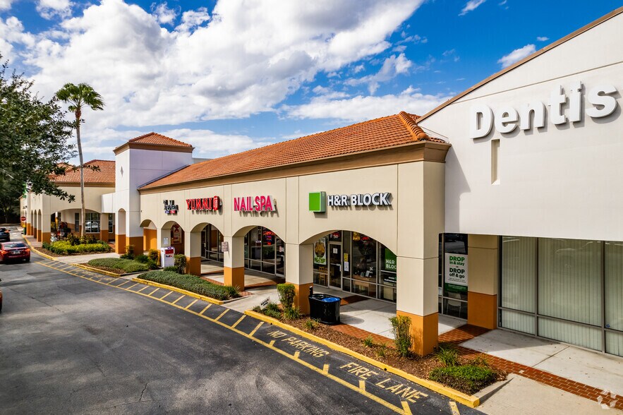 More Photos Of 1921-1987 S Alafaya Trl, Orlando Unknown For Lease
