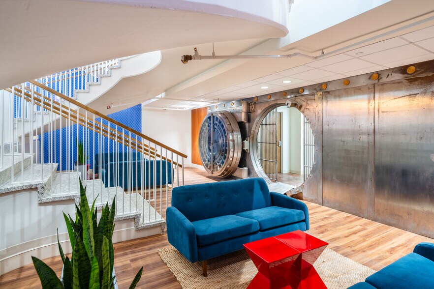 More Photos Of 6301 Gaston Ave, Dallas Coworking Space