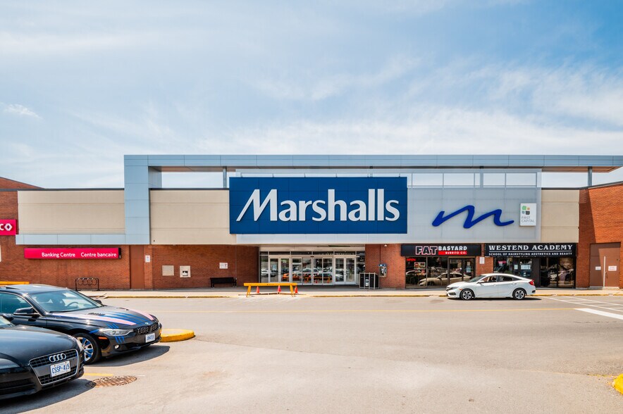 More Photos Of 1642 Merivale Rd, Ottawa Unknown For Lease