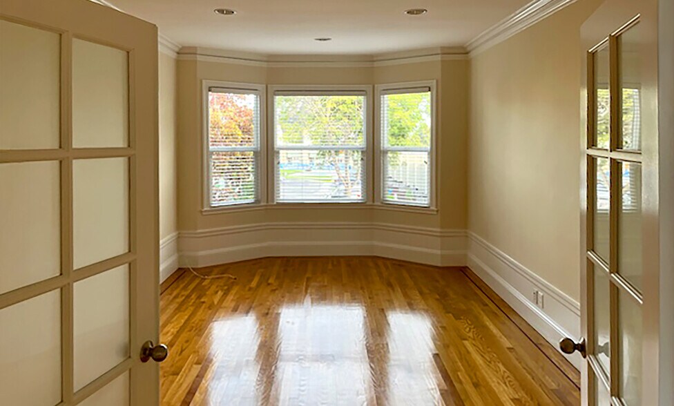 More Photos Of 1119 Webster St, San Francisco Apartments For Sale