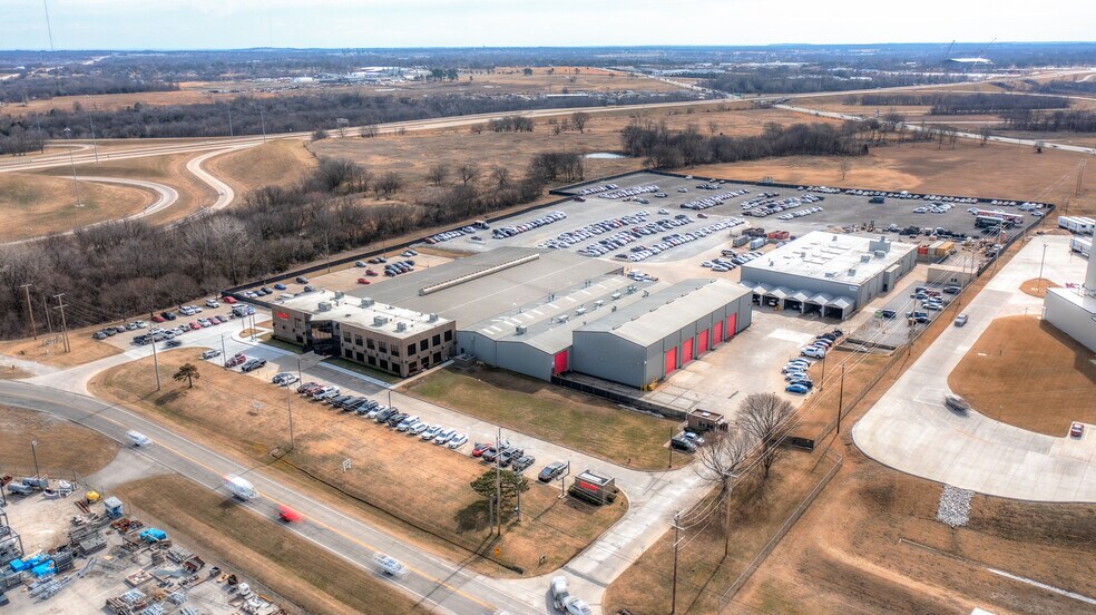 More Photos Of 20701 E 81st St, Broken Arrow Manufacturing For Sale