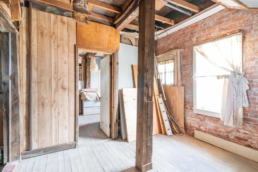 More Photos Of 400 W Victor Ave, Victor Hotel For Sale