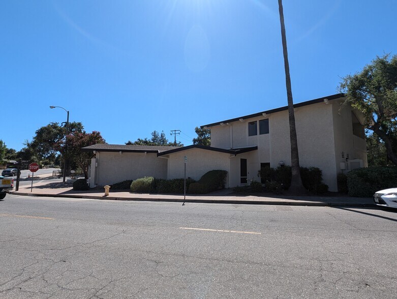 More Photos Of 302 El Paseo Rd, Ojai Office For Sale