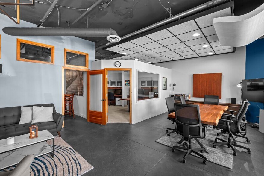 More Photos Of 6042 Seaview Ave NW, Seattle Apartments For Sale