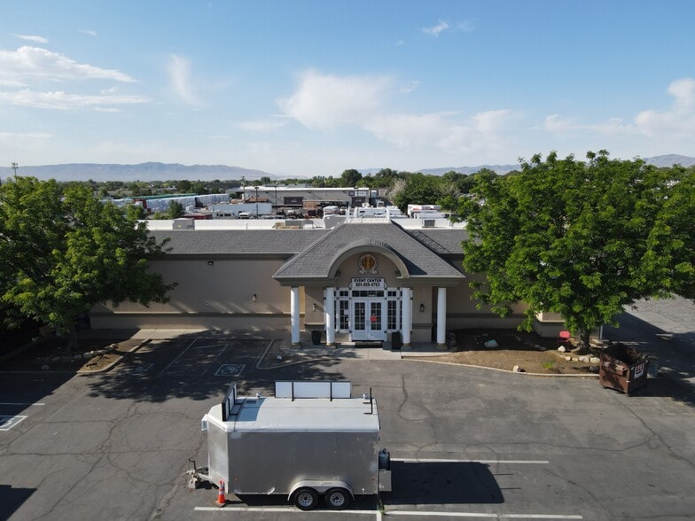 More Photos Of 7879 S 1530 W, West Jordan Freestanding For Lease