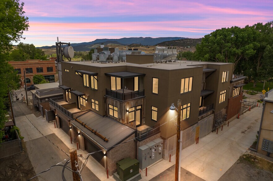 More Photos Of 185 N Lena St, Ridgway General Retail For Lease