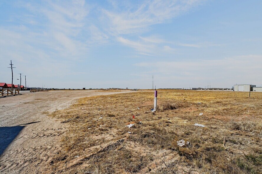More Photos Of US Hwy 385 & FM 1788, Seminole Land For Sale
