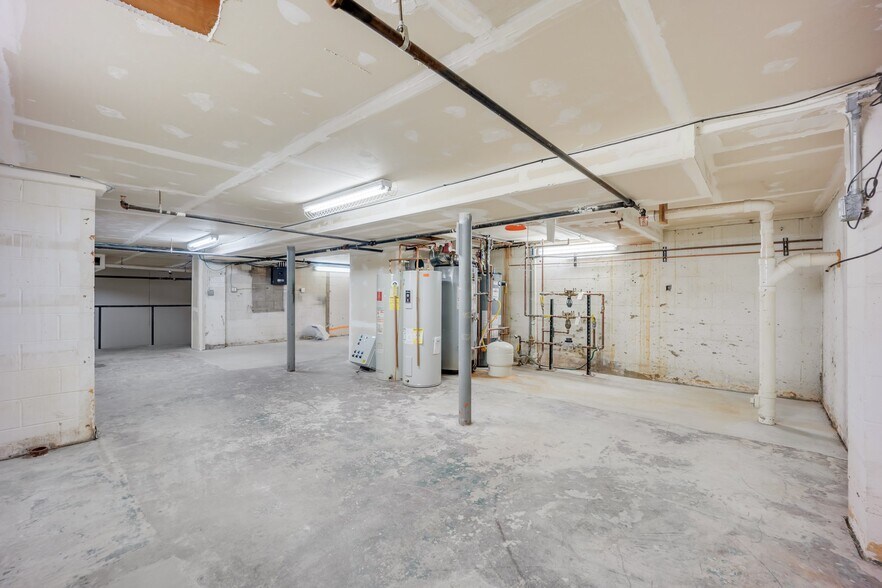 More Photos Of 1605 N Union Blvd, Colorado Springs Medical For Sale