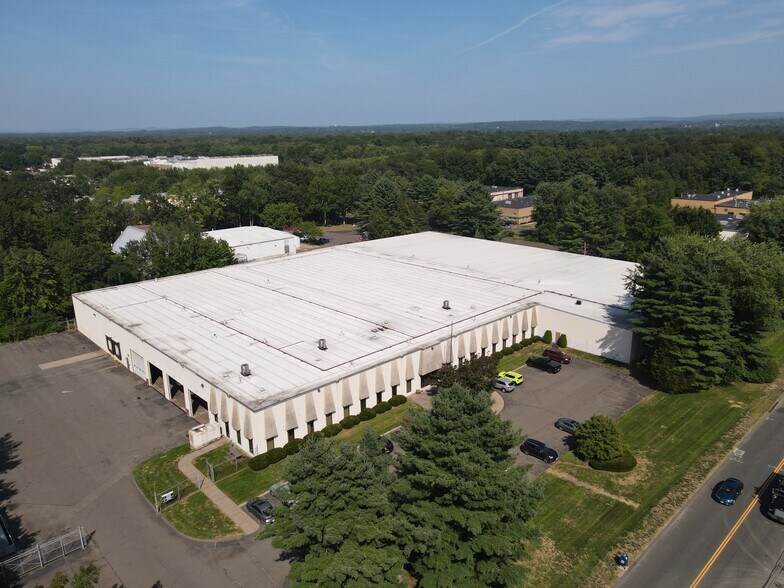 More Photos Of 85 S Satellite Rd, South Windsor Manufacturing For Lease