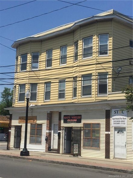 More Photos Of 1507-1529 Stratford Ave, Bridgeport Storefront Retail Residential For Lease