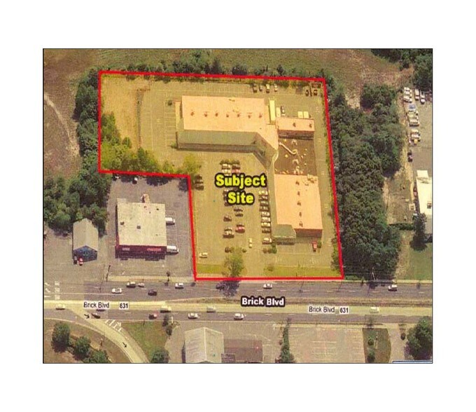 More Photos Of 781 Brick Blvd, Brick General Retail For Lease