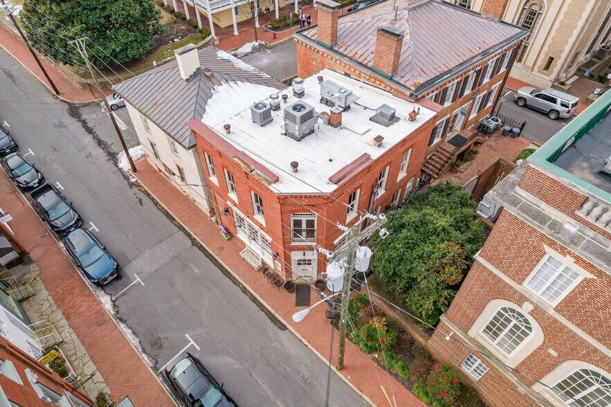 More Photos Of 12 Culpeper St, Warrenton Restaurant For Sale