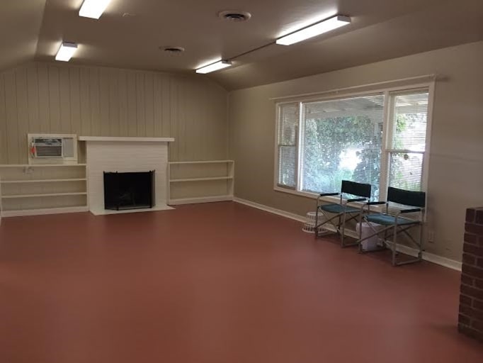 More Photos Of 9625 Elk Grove Florin Rd, Elk Grove Freestanding For Lease