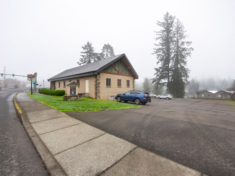 More Photos Of 39590 Pioneer blvd, Sandy Religious Facility For Sale