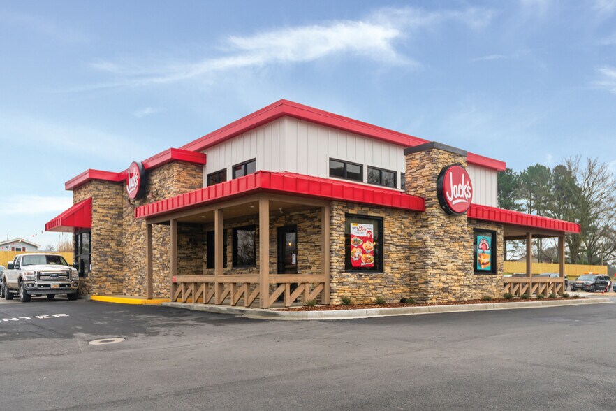 Primary Photo Of 7880 AL-69, Cullman General Retail For Sale