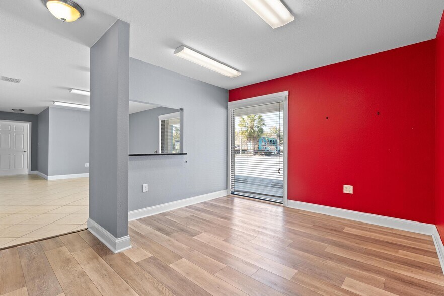 More Photos Of 1200 S Pinellas Ave, Tarpon Springs Medical For Lease