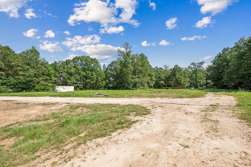 More Photos Of 78043 Highway 21, Bush Warehouse For Sale