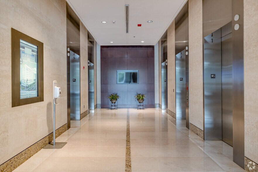 More Photos Of 121 Rockville Pike, Rockville Office Residential For Sale