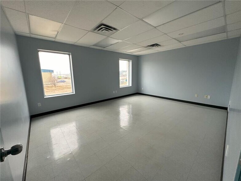 More Photos Of 1803 8 St, Nisku Warehouse For Lease