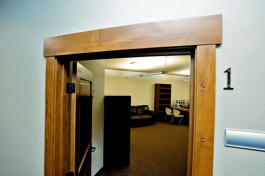 More Photos Of 6701 N Idaho Rd, Newman Lake Lodge Meeting Hall For Sale