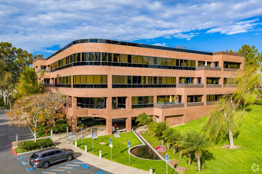 More Photos Of 9820 Willow Creek Rd, San Diego Office For Lease