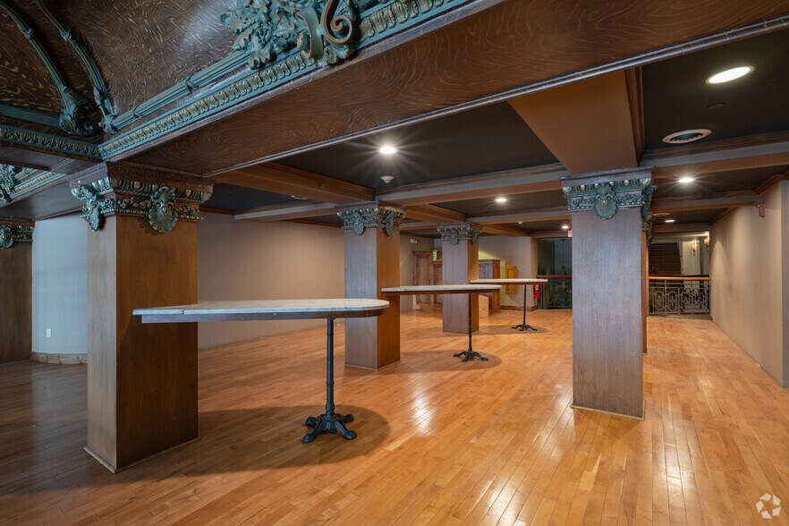 More Photos Of 391 Washington St, Buffalo Hotel For Lease