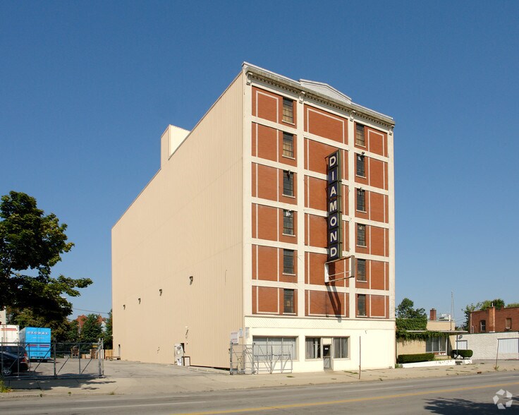 Primary Photo Of 1440 Main St, Buffalo Warehouse For Lease