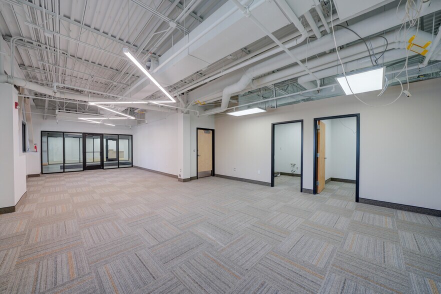 More Photos Of 3725 W 4100 S, Salt Lake City Medical For Lease