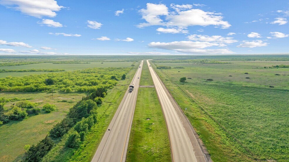 More Photos Of TBD State Highway 287, Quanah Land For Sale