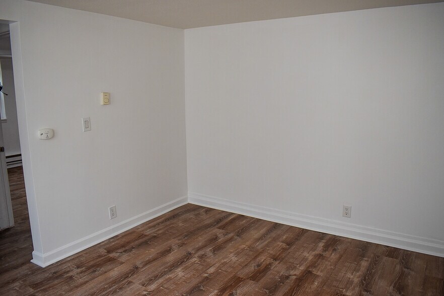 More Photos Of 327 Main St, Binghamton Apartments For Sale