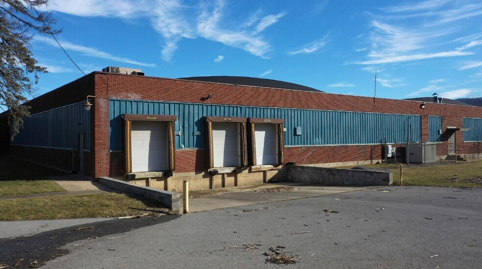 More Photos Of 2925 W 4th St, Williamsport Manufacturing For Lease