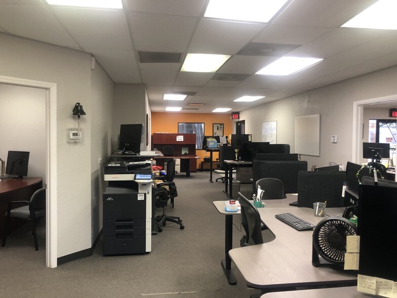 More Photos Of 13555 Automobile Blvd, Clearwater Medical For Lease