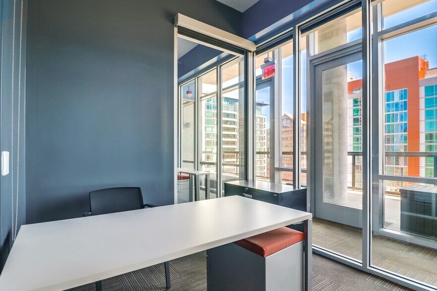 More Photos Of 1350 Columbia St, San Diego Loft Creative Space For Sale