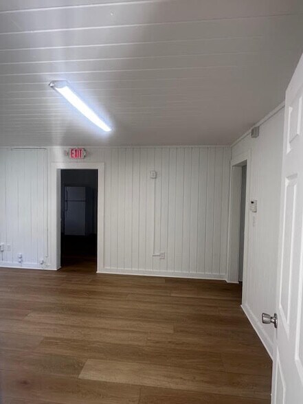 More Photos Of 3100 E Moody Blvd, Bunnell Office Residential For Lease