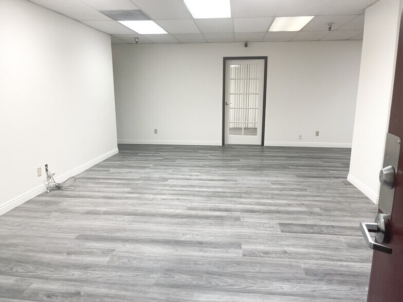 More Photos Of 430 S Garfield Ave, Alhambra Office For Sale