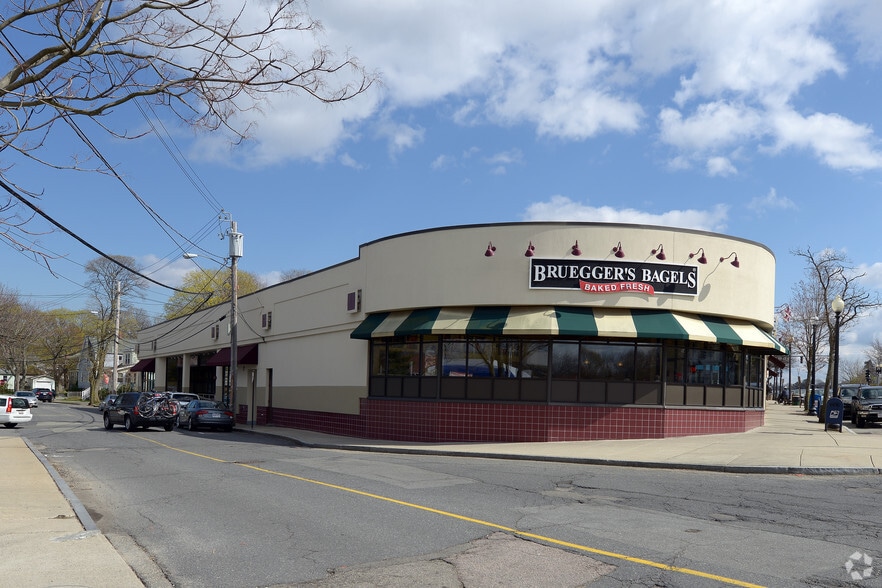 More Photos Of 356-380 Granite Ave, Milton Storefront Retail Office For Lease