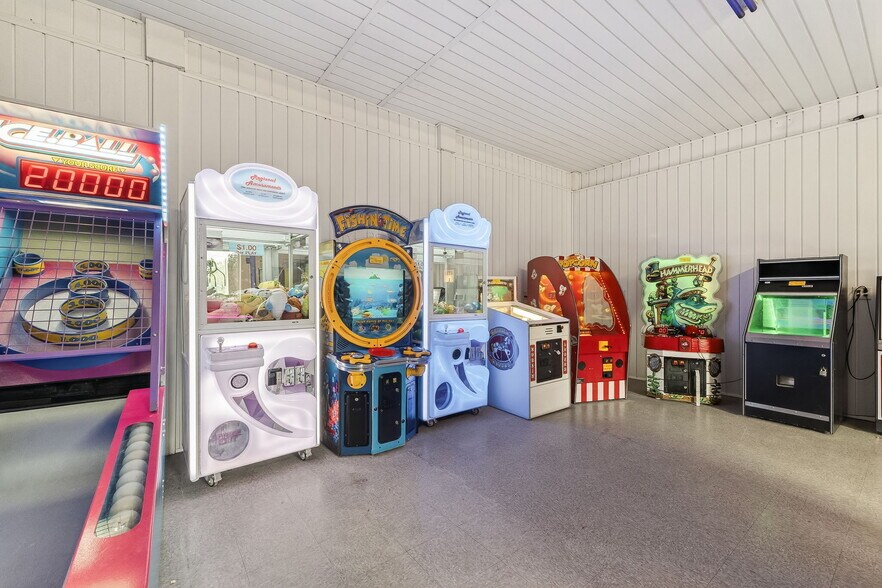 More Photos Of 2940 US Highway 70 W, Goldsboro Golf Course Driving Range For Sale