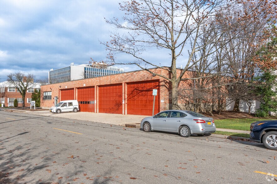 More Photos Of 1485 Kellum Pl, Garden City Light Distribution For Lease