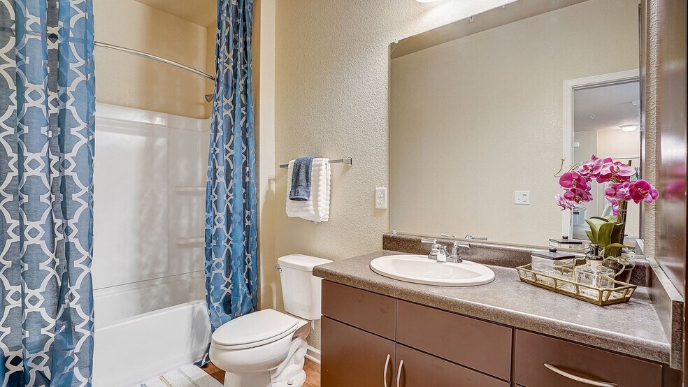More Photos Of 14125 Louisiana Ave, Savage Apartments For Sale